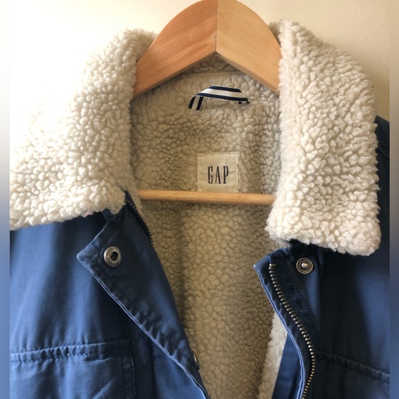 GAP Blue Sherpa jacket SIZE L - Picture 2 of 4